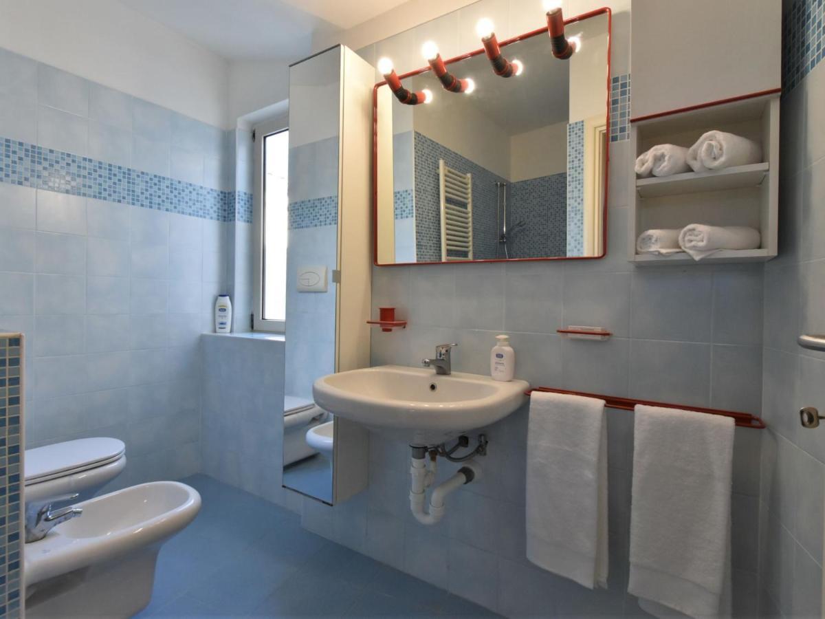 Apartment Duomo Mansarda By Interhome Iseo Extérieur photo